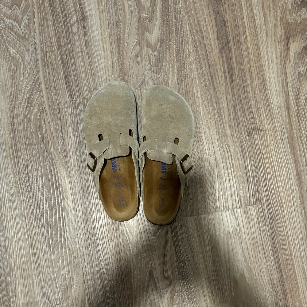 Birkenstock Boston Clog soft footbed 
Taupe